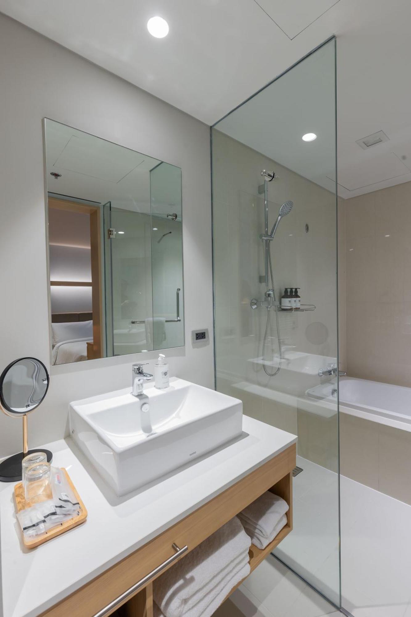 Nishitetsu Hotel Croom Bangkok Silom Zewnętrze zdjęcie